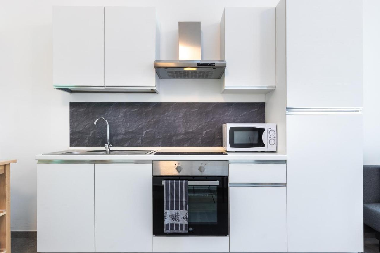 Exclusive Loft Crocetta - Free Private Parking & Wi-fi - 5 Min To Metro Nizza - Ac Casa vacanze