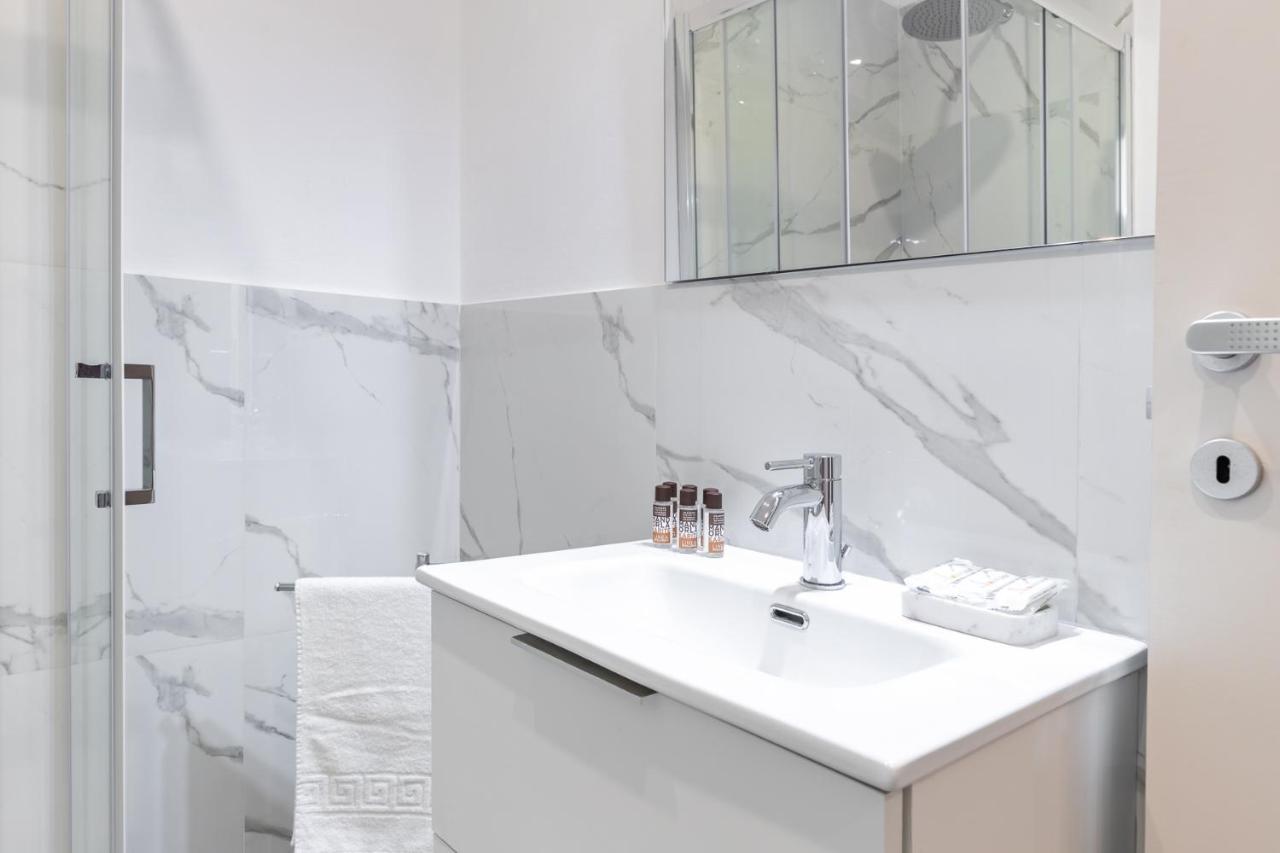 Exclusive Loft Crocetta - Free Private Parking & Wi-fi - 5 Min To Metro Nizza - Ac Torino