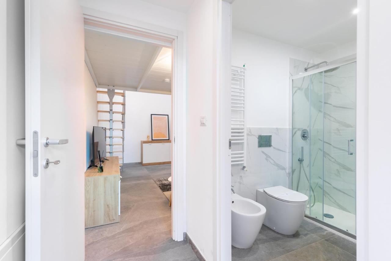 Exclusive Loft Crocetta - Free Private Parking & Wi-fi - 5 Min To Metro Nizza - Ac