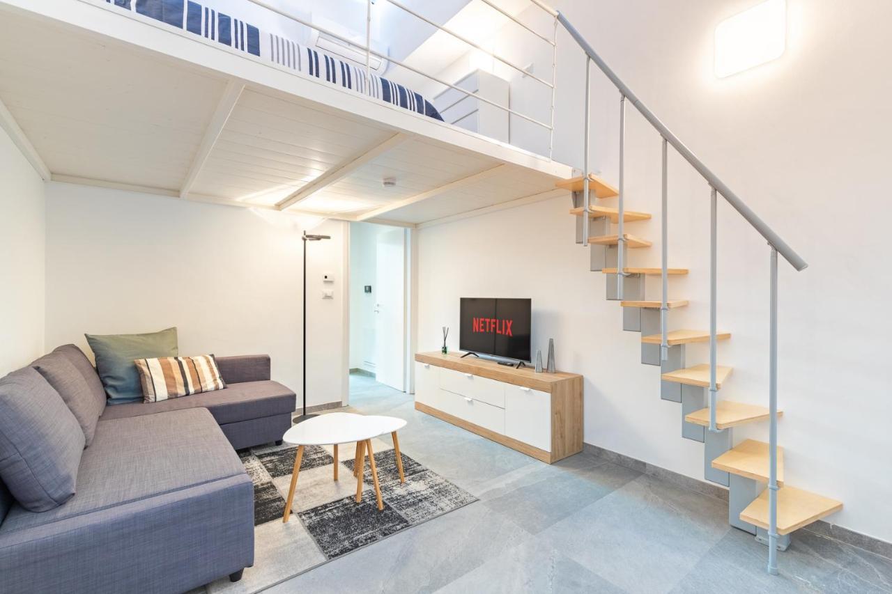 Casa vacanze Exclusive Loft Crocetta - Free Private Parking & Wi-fi - 5 Min To Metro Nizza - Ac *